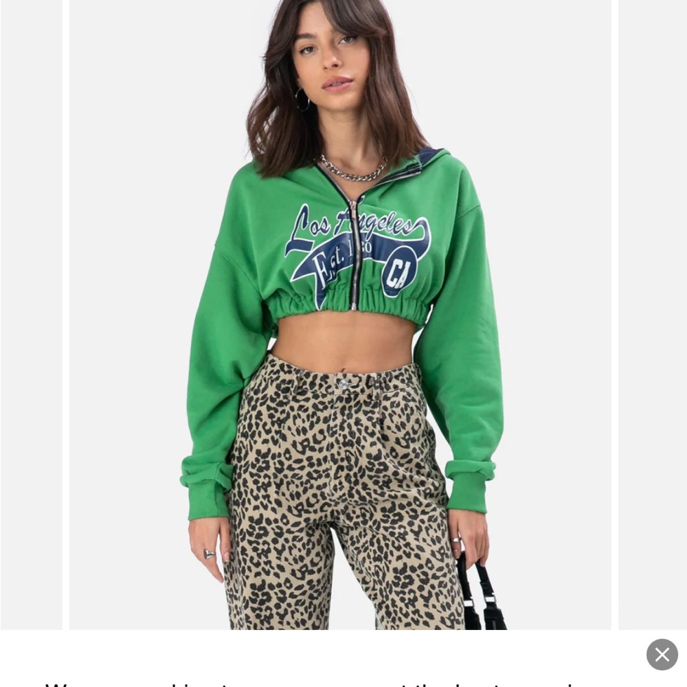 Adika crop zip up
